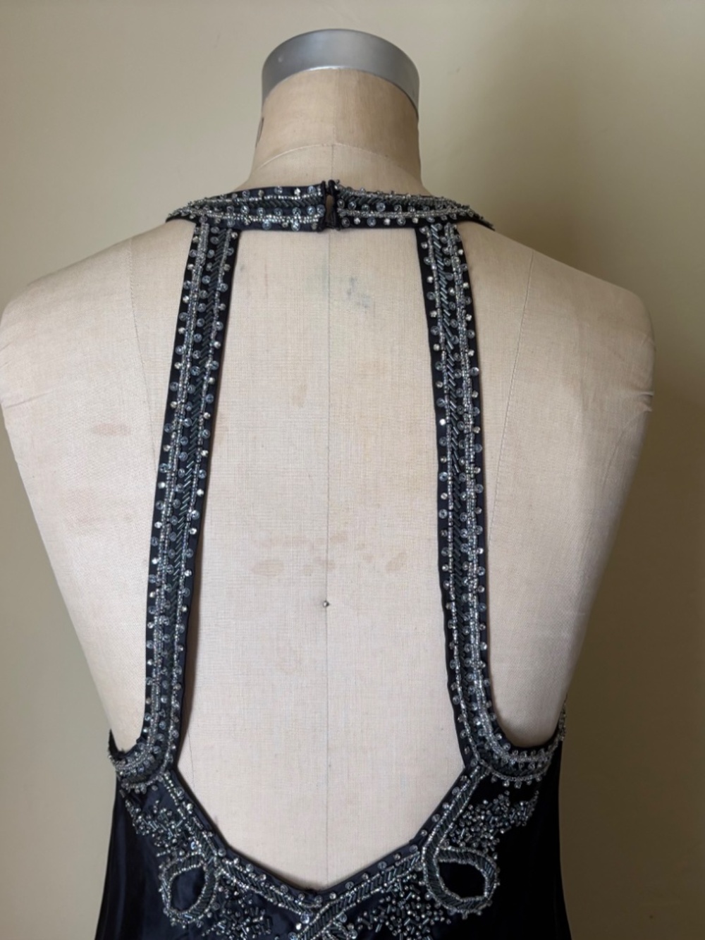 Vintage Y2K VICTORIA'S SECRET 100 SILK Low Back Halter SLIP DRESS Embroidered SM - Picture 10 of 11